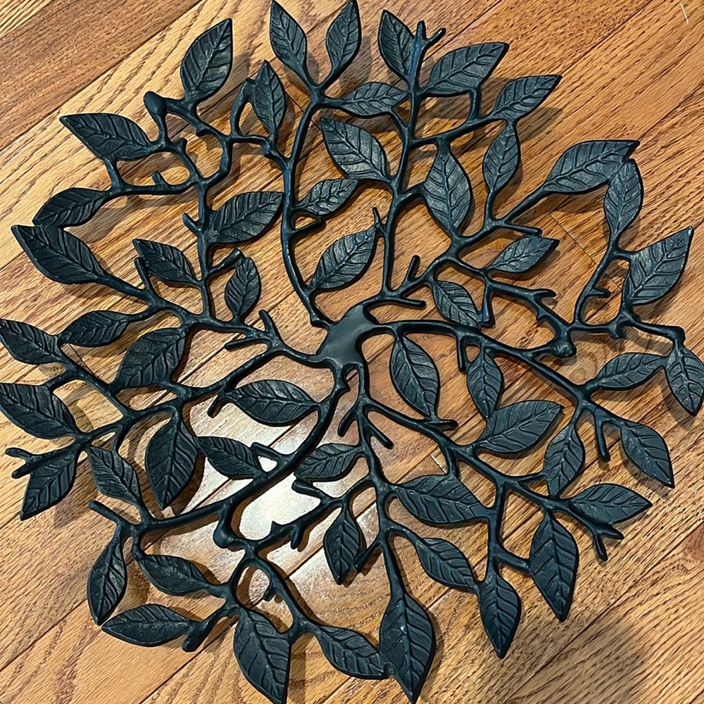 Wrought Iron Metal Leaf Large Openwork Decorative Bowl Centerpiece Wall Decor